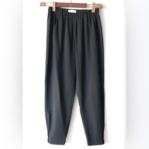 Babaton Cohen pant in black. Size M. Gently used